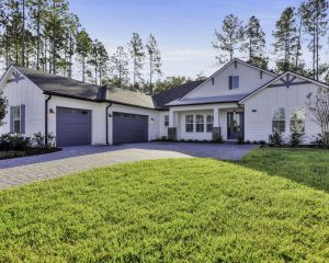 40 Woodbay Court